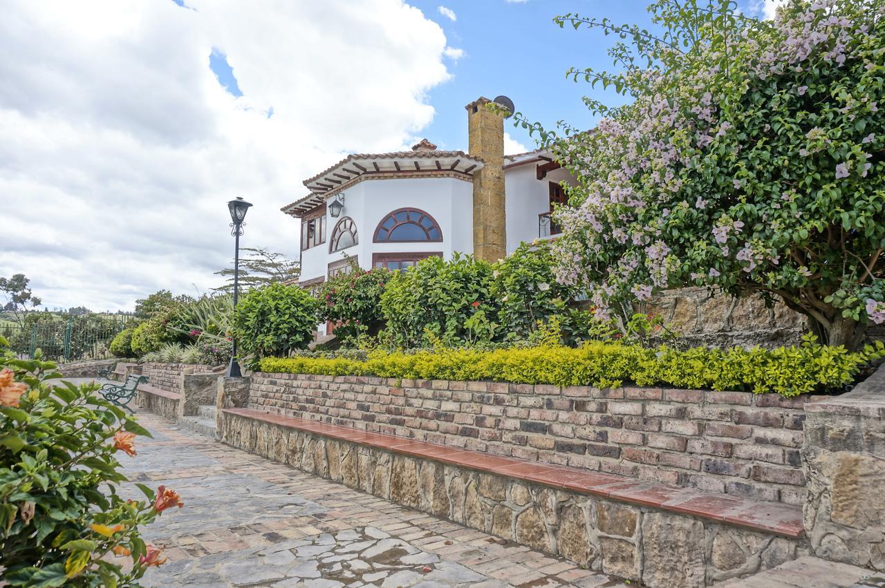 Club Campestre El Bosque De La Villa Villa de Leyva Bagian luar foto