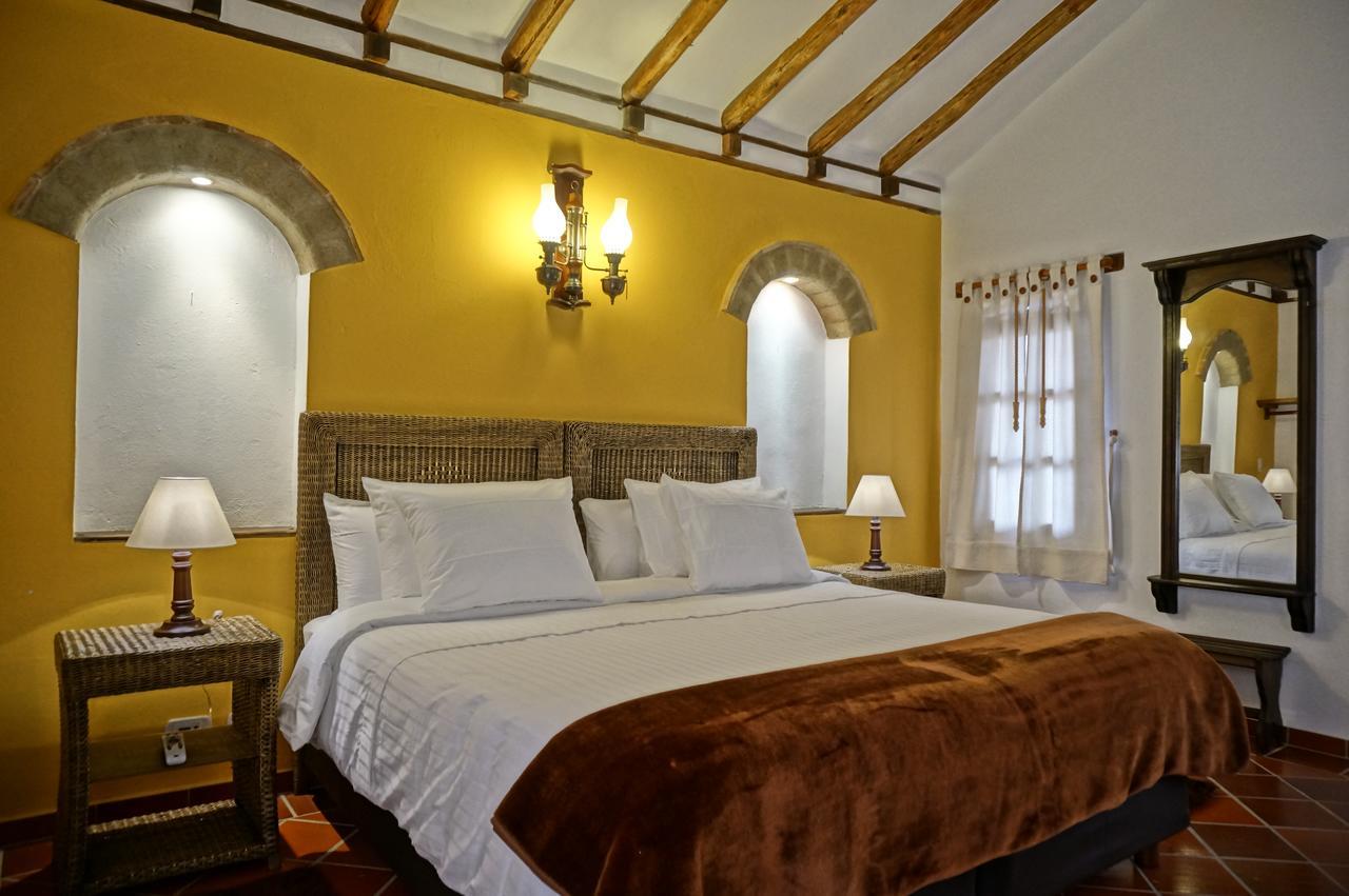 Club Campestre El Bosque De La Villa Villa de Leyva Bagian luar foto