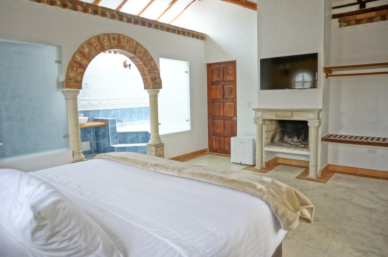 Club Campestre El Bosque De La Villa Villa de Leyva Bagian luar foto