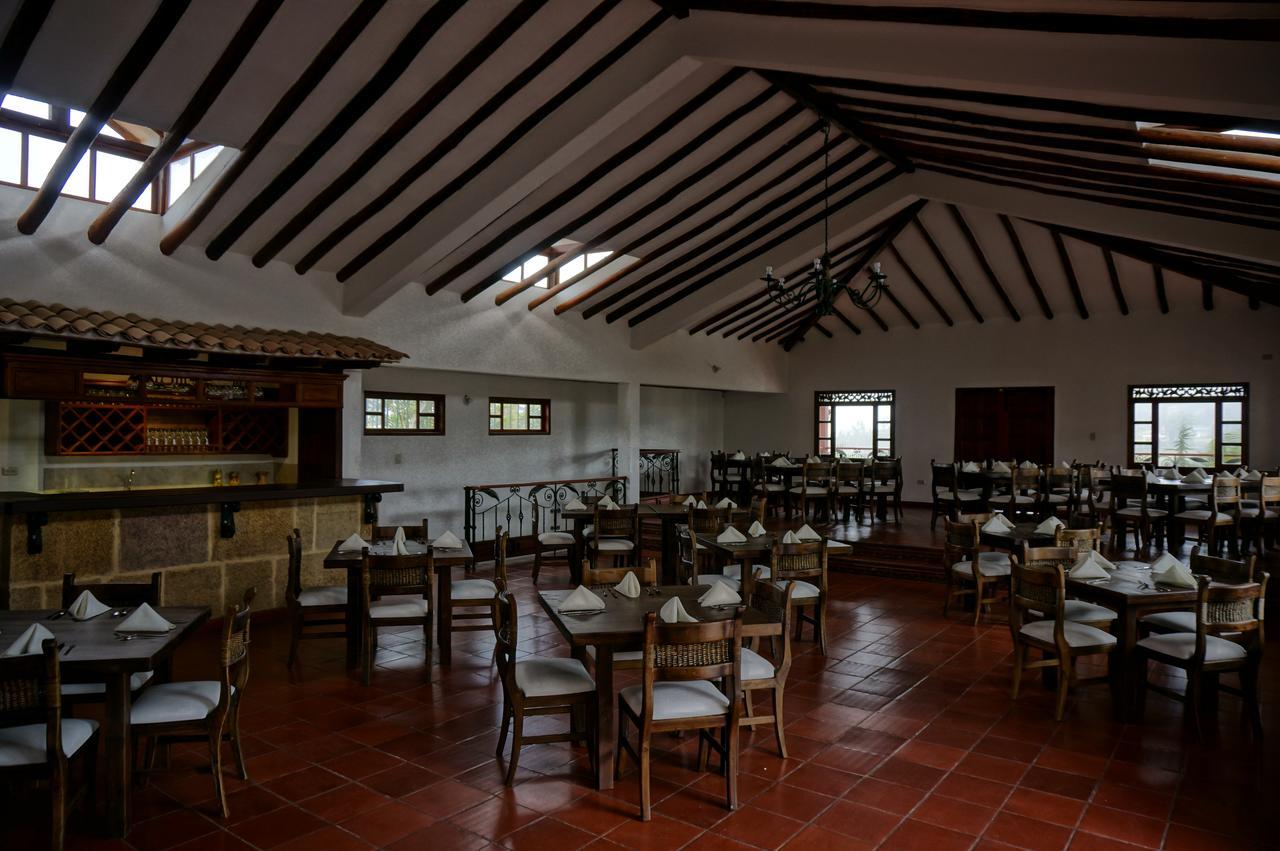 Club Campestre El Bosque De La Villa Villa de Leyva Bagian luar foto